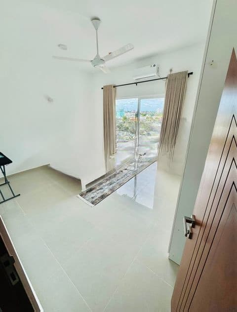 LUXURY BRAND NEW FURNISHED APARTMENT FOR RENT NAWALA CH2651