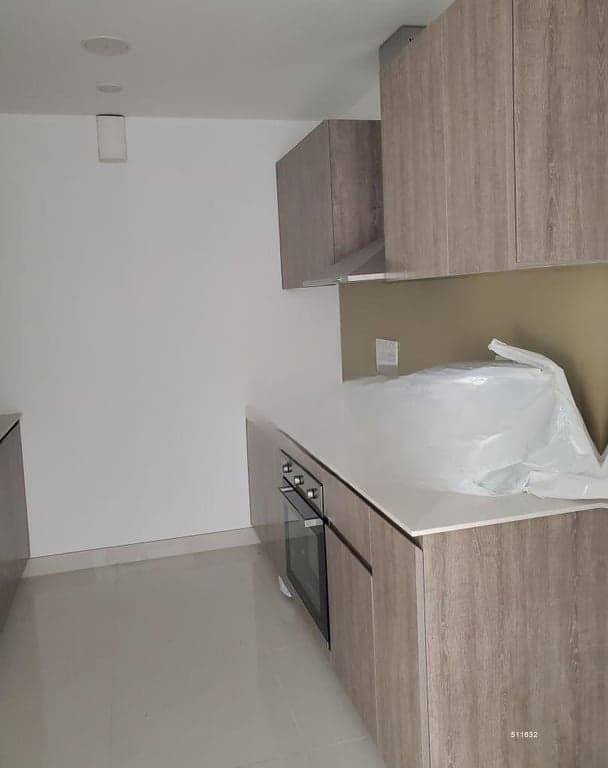 Brand New 3Bed 2 Bathrooms Fully Airconditioned - 52 Mn.