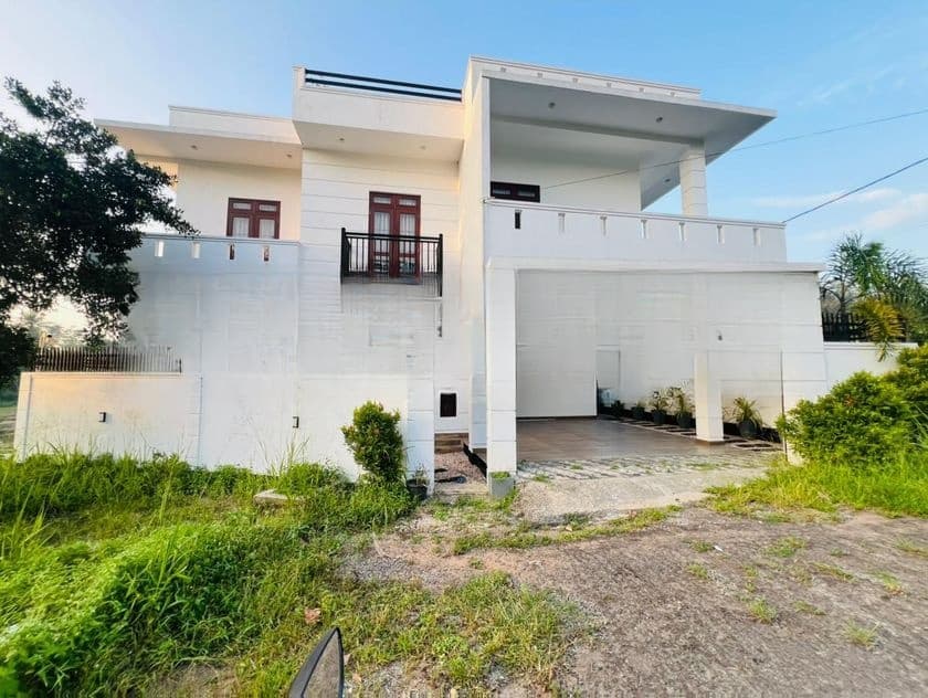 3 Storied Brand New House Sale Athurugiriya