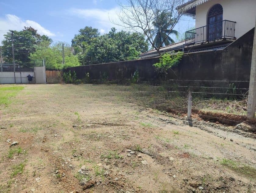 commercial land for sale in kottawa