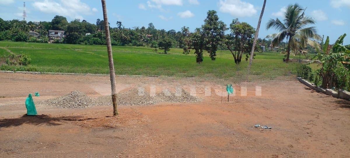 Battaramulla Paddy field facing 14.00 perch land for sale .