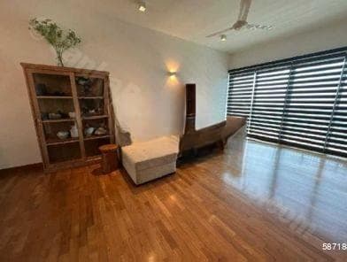 Luna Tower, Colombo 2, Luxury 3 Bed Rooms Apartment For Sale
