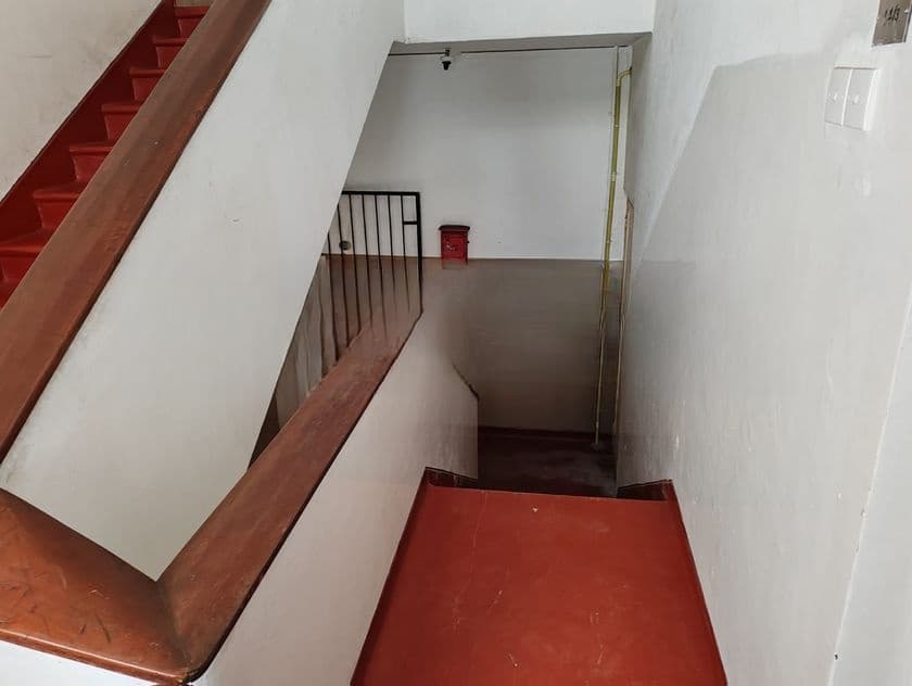 Colombo 02, Facing Park Street 03 Bed Room Apartment for Sale