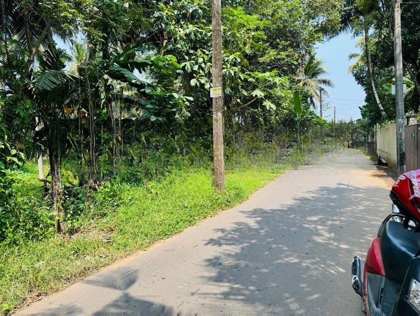 30 Perches Land for Sale in Piliyandala Suwarapola