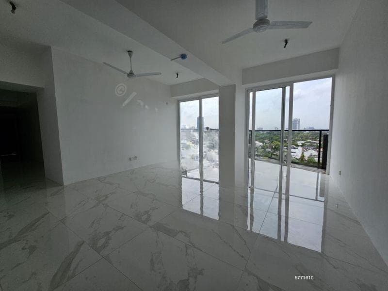 Cornwall - 03 Bedroom Unfurnished Apartment for Sale in Colombo 03 (A1214)-RENTED