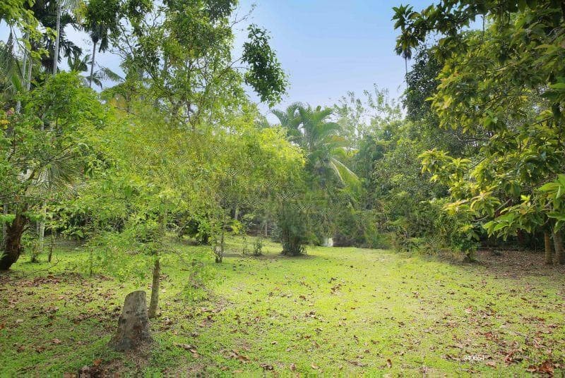 Villa development site near Talpe