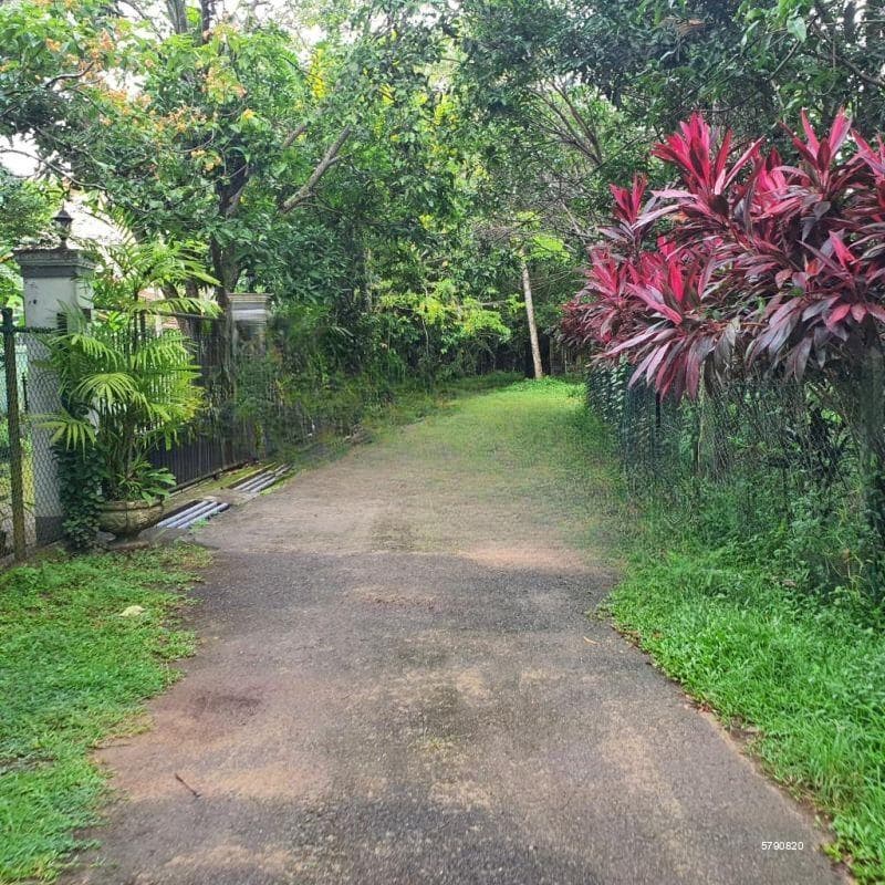Prime Residential Land for Sale in Battaramulla City (SL 14647)