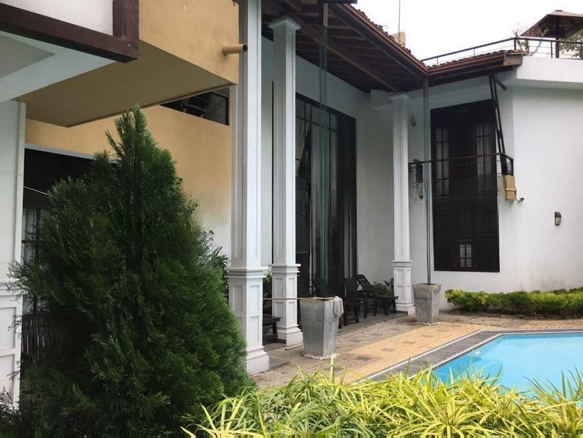 Luxury House For Rent In A Battaramulla - 1902u
