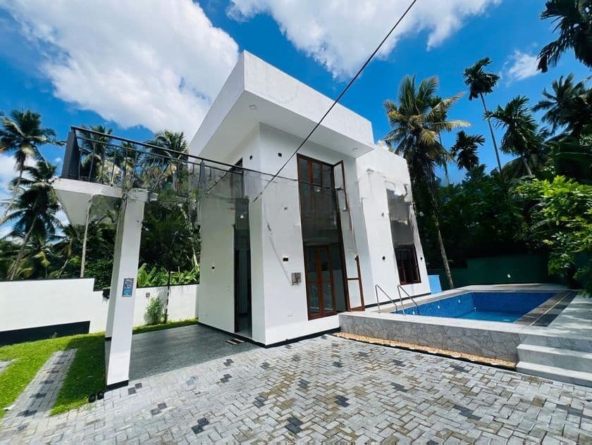 2 Storey House with Swimming Pool for Sale in Sapugaskanda