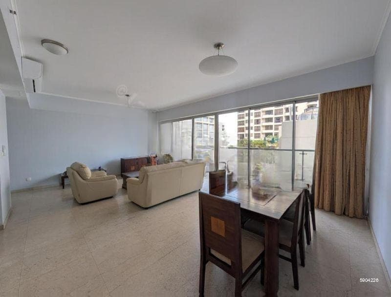 3 Bedroom Apartment for Rent in Emperor