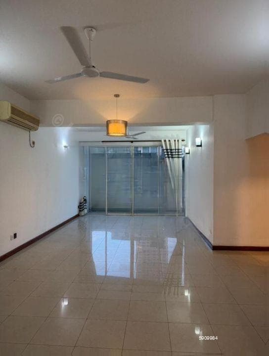 🏡Prime Apartment for Sale in Colombo 03 – Alfred House Gardens (High Investment Potential)