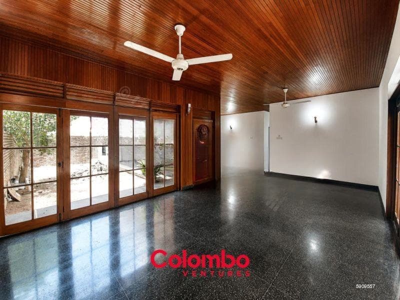 Colombo 7 Office - 4600 sqft 7 Room Spacious House-Office for RENT / LEASE - Horton Place, Col.7 (BR-746)