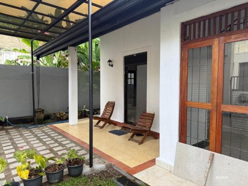8.2 Perch House for Sale in Malabe SLLL – A3