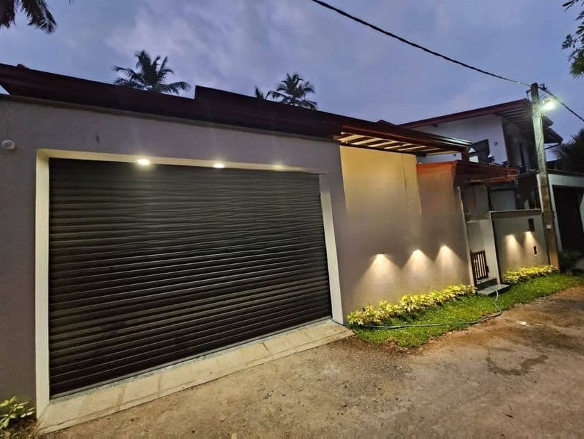 Supar Brand New Single House for Sale in Kottawa