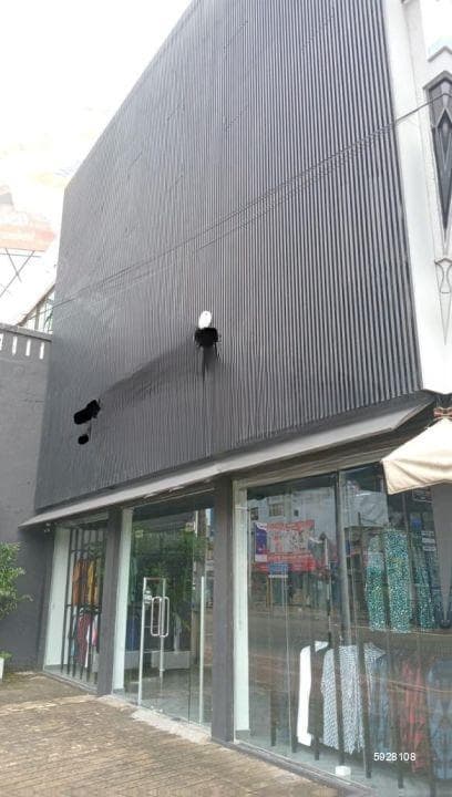 Prime Commercial Property for Rent - Colombo 6, Facing Galle Road | LKR 550,000 Per Month (EM931)