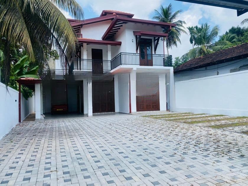 (NSA2603-008)Modern Luxury House for Sale in Athurugiriya