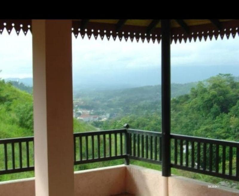 Kandy/ Hanthana , Richmond Hills Residencies , Tourist Villa For Sale . ( For Lkr 40 Million Only )
