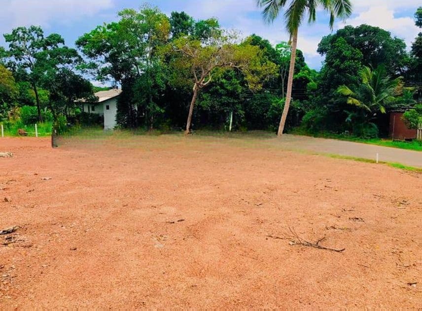 Land Plot for Sale in Yakkala Kalagedihena