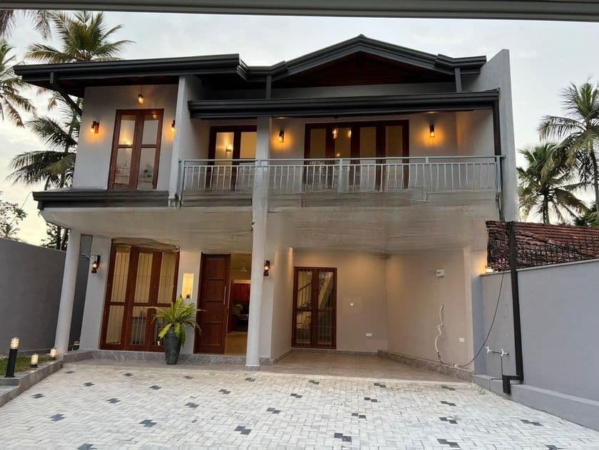 Brand New Luxury Two-Storey House for Sale – Ragama