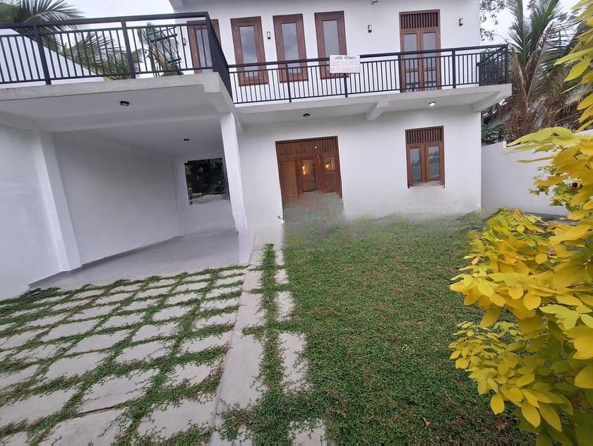 Luxury House for Sale in Piliyandala