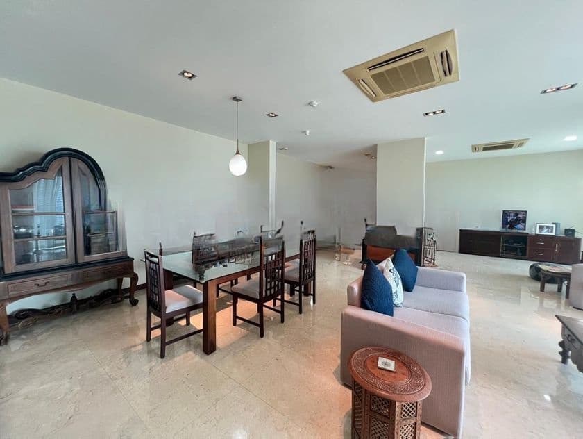 Apartment at Iceland Residencies for Sale - Colombo 03