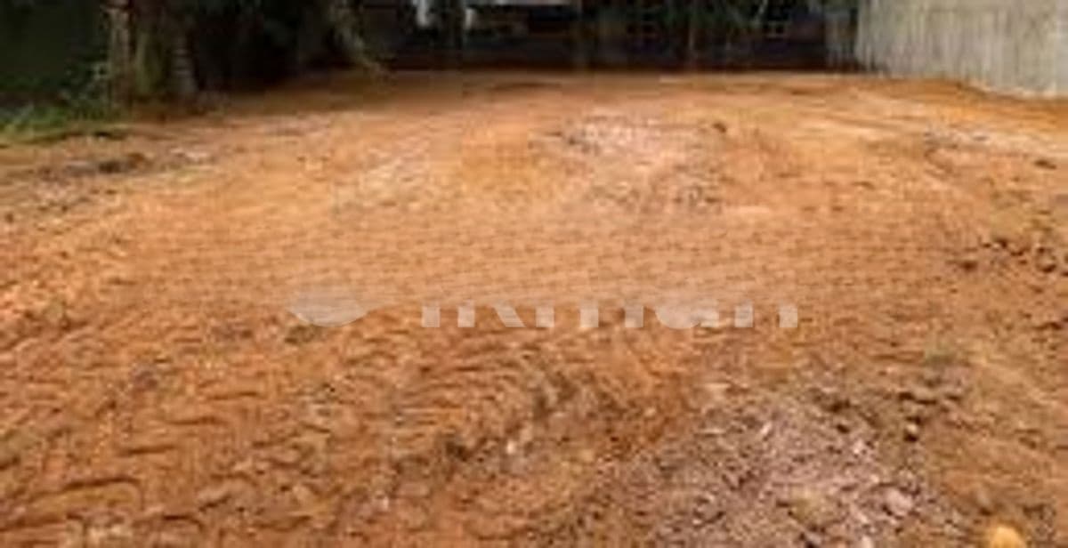 NUGEGODA : 16.6 PERCHES PRIME LAND FOR SALE