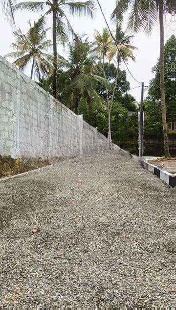 Valuable Land for Sale in Rathmaldeniya Road Kottawa