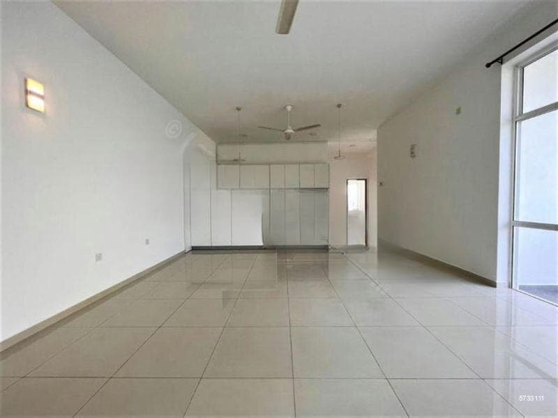Prime - 03 Bedroom Unfurnished Apartment for Sale in Colombo 05 (A3889)-SOLD