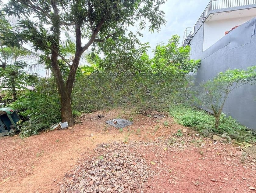 Land for Sale in Nugegoda