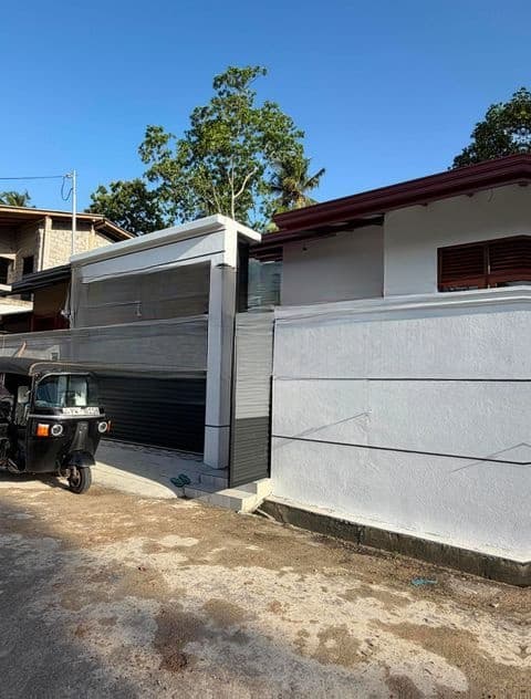 Beautiful Brand New Single Story House for Sale Piliyandala
