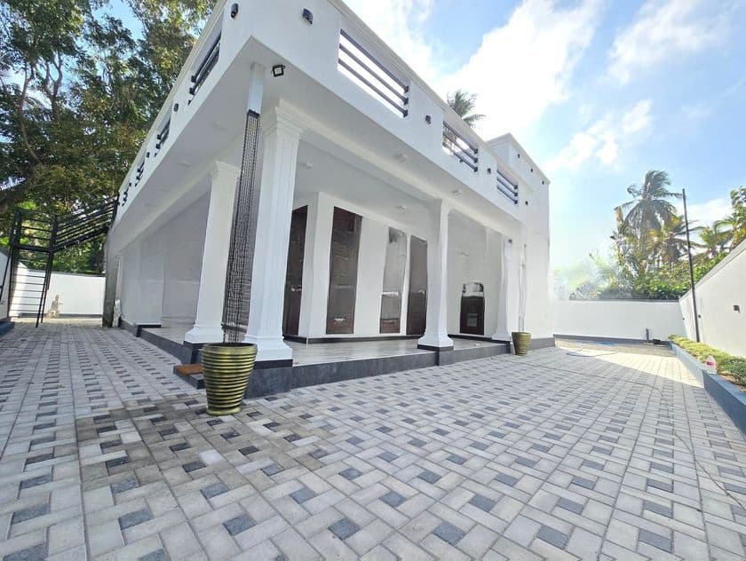 All Complete Brand New House For Sale in Negombo