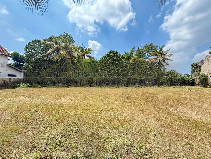 Land for Sale in Battaramulla