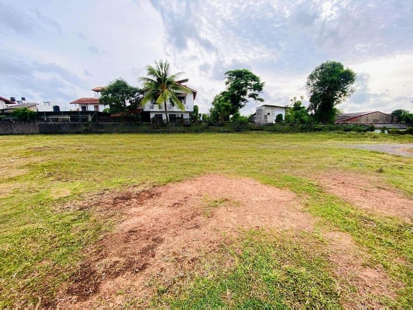 (AFA724) 20 P Land Sale At Pelawatha Battramulla