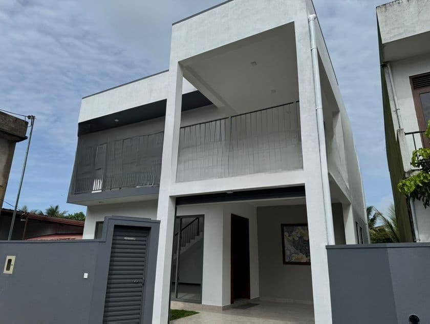 Brand New 2 Story House for Sale in Piliyandala