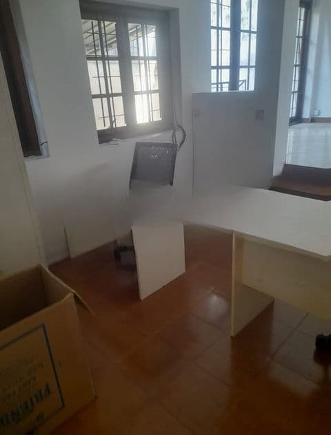 2200 Sqft Semi Furnished Office Space with A/C - Colombo – 07 CVVV-A2