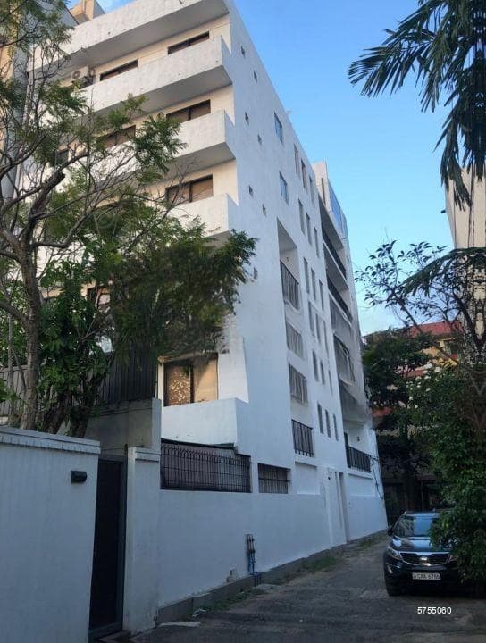 Private Apartment Complex for Sale in Colombo 5, S1720