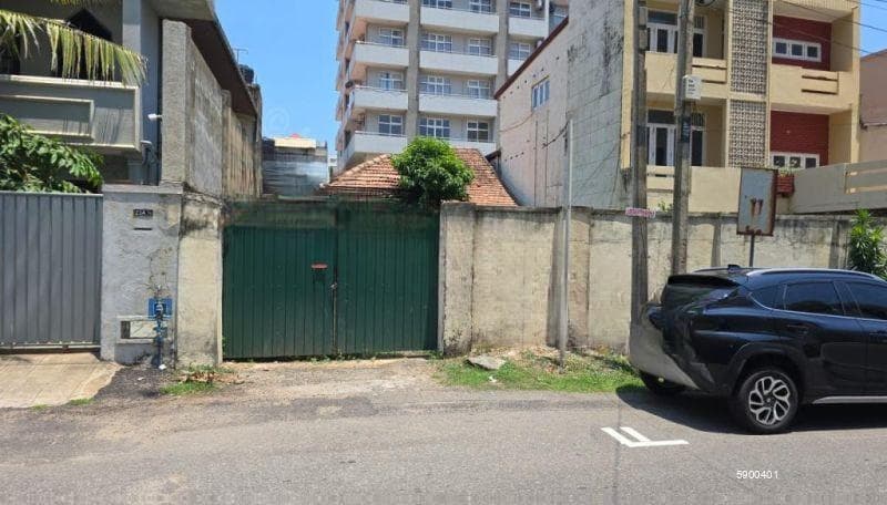 12.5 Perches Land For Sale in Colombo 04 | LKR 206,250,000