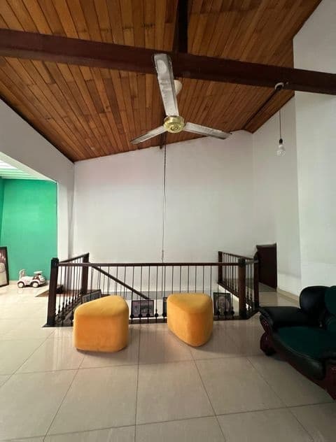 Battaramulla Thalahena 02 Storied House on 8.5 Perches of Land for Sale