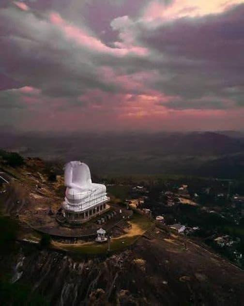 නිස්කලංක පරිසරයක් කුරුණෑගල බිම් කොටස්