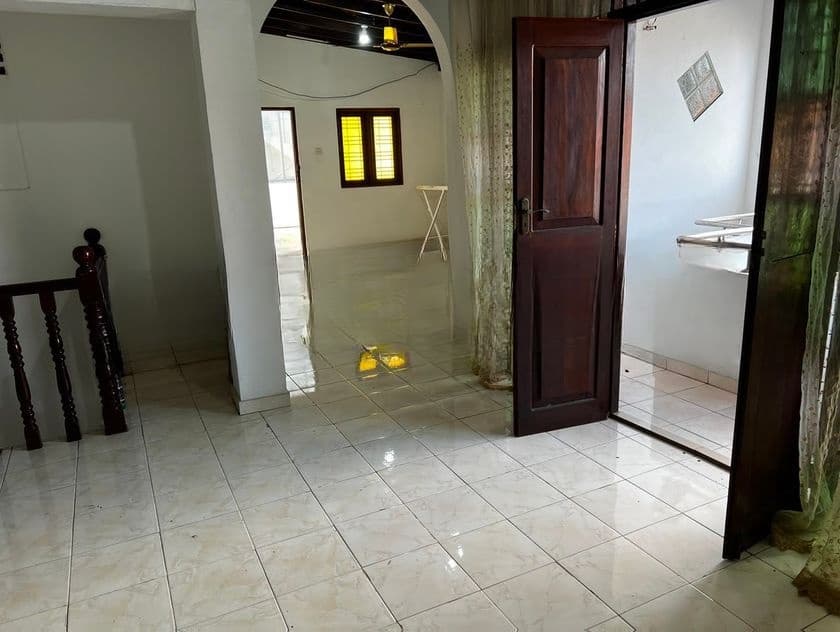 FOR RENT – Spacious 4 Bedroom Semi-Furnished House in Dehiwala