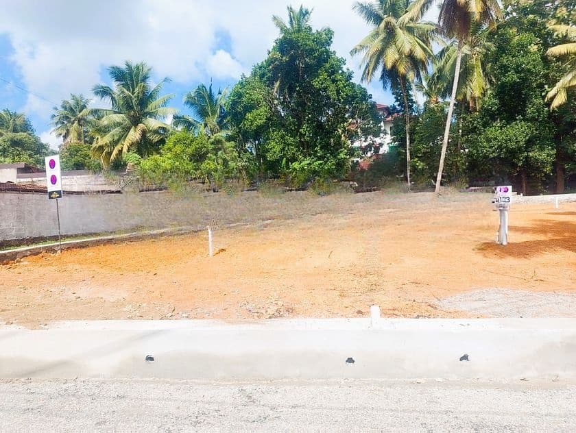 ගලවිලවත්ත හෝමාගම 138 පාරට ඇවිදින දුරින් නේවාසික බිම් කොටස්