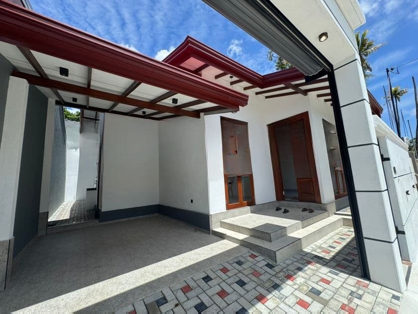 Brand New House for Sale in Moratuwa Piliyandala