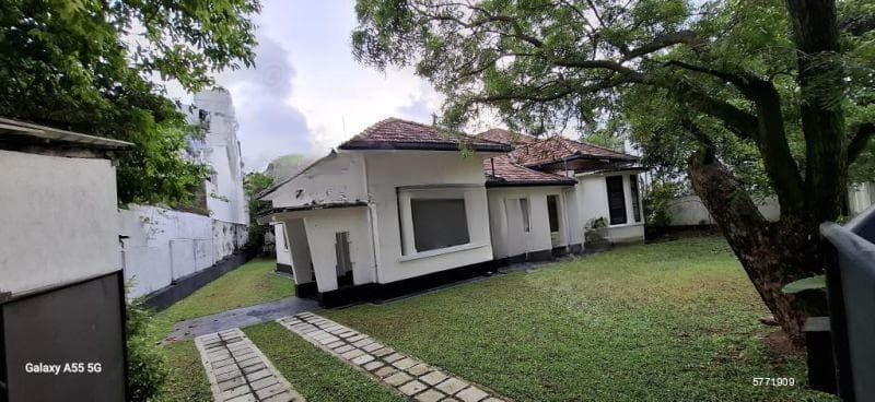 Land for sale in Colombo 7