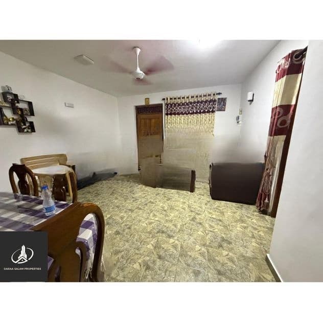 තට්ටු දෙකේ ගෙදර Kotte 6 Rooms