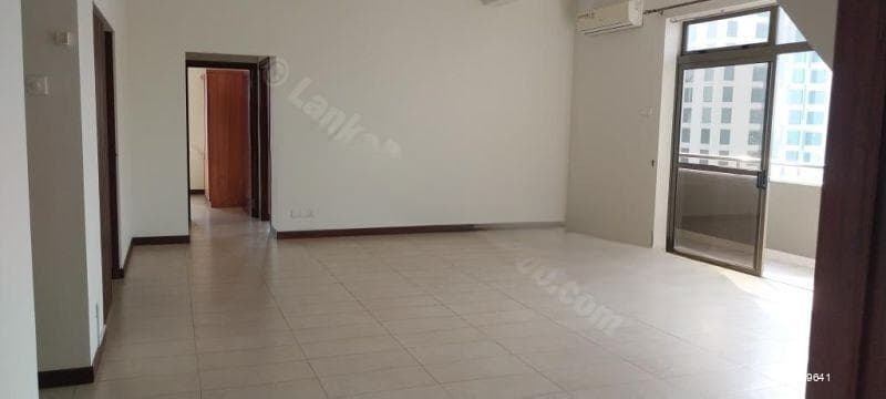 Capitol Residencies - Penthouse for rent in Colombo 7 / 2 parking slots