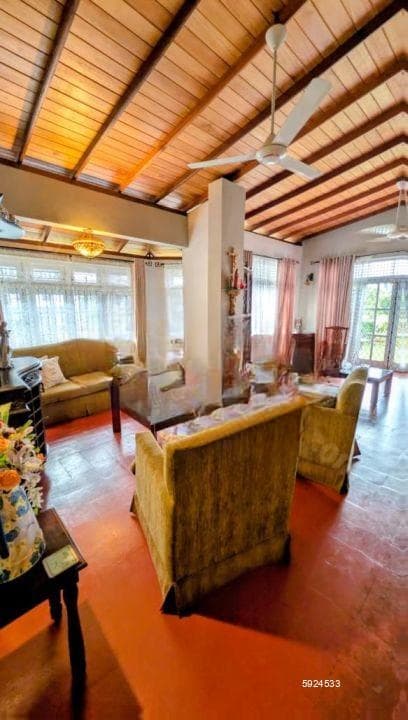Single-Story House for Sale in Nugegoda | Investment LKR 98 Million (Negotiable) (HS4756)