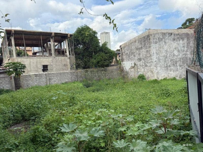 Land for sale in Colombo 5
