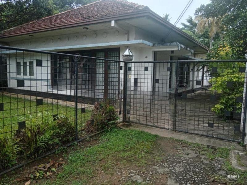 Veluwana Road - Colombo 09 Off Baseline Road 15 Perches of Commercial Land with a 04 Room House for Sale