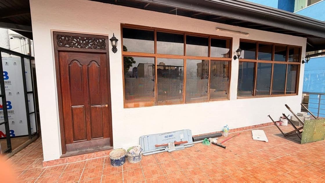 Furnished 9 Bedrooms House For Rent - Colombo 6