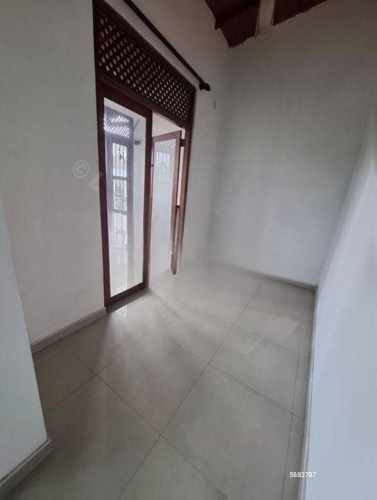 3 Bedroom house for sale in Nugegoda for Rs. 42 million (negotiable)